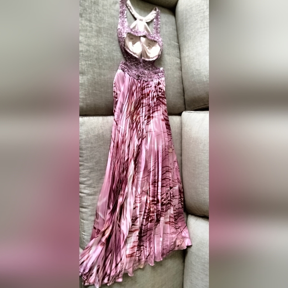 Women's Pink Formal, Prom of Cocktai Dress with Sequins, Stones & Embellishments - Picture 12 of 16